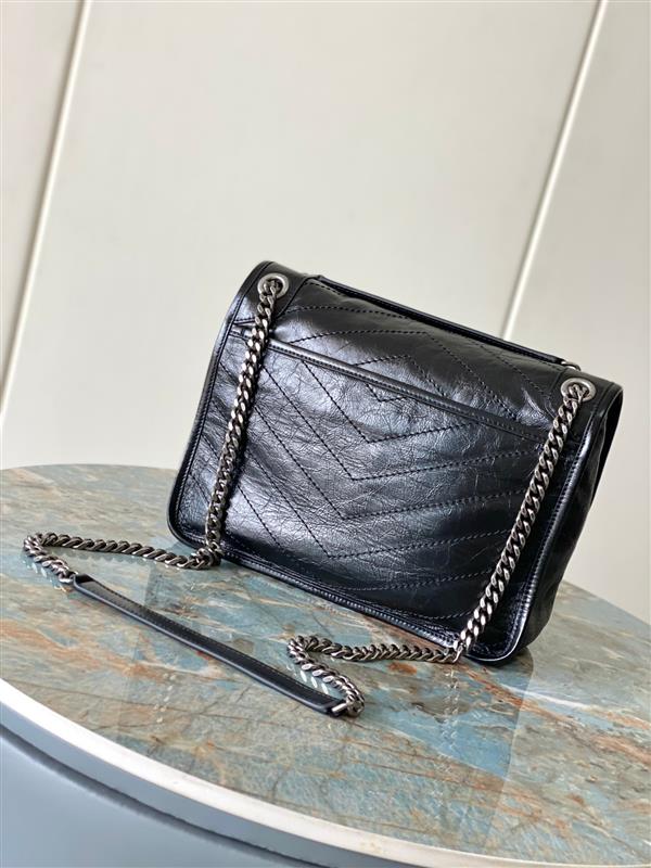 2026127204343571 650